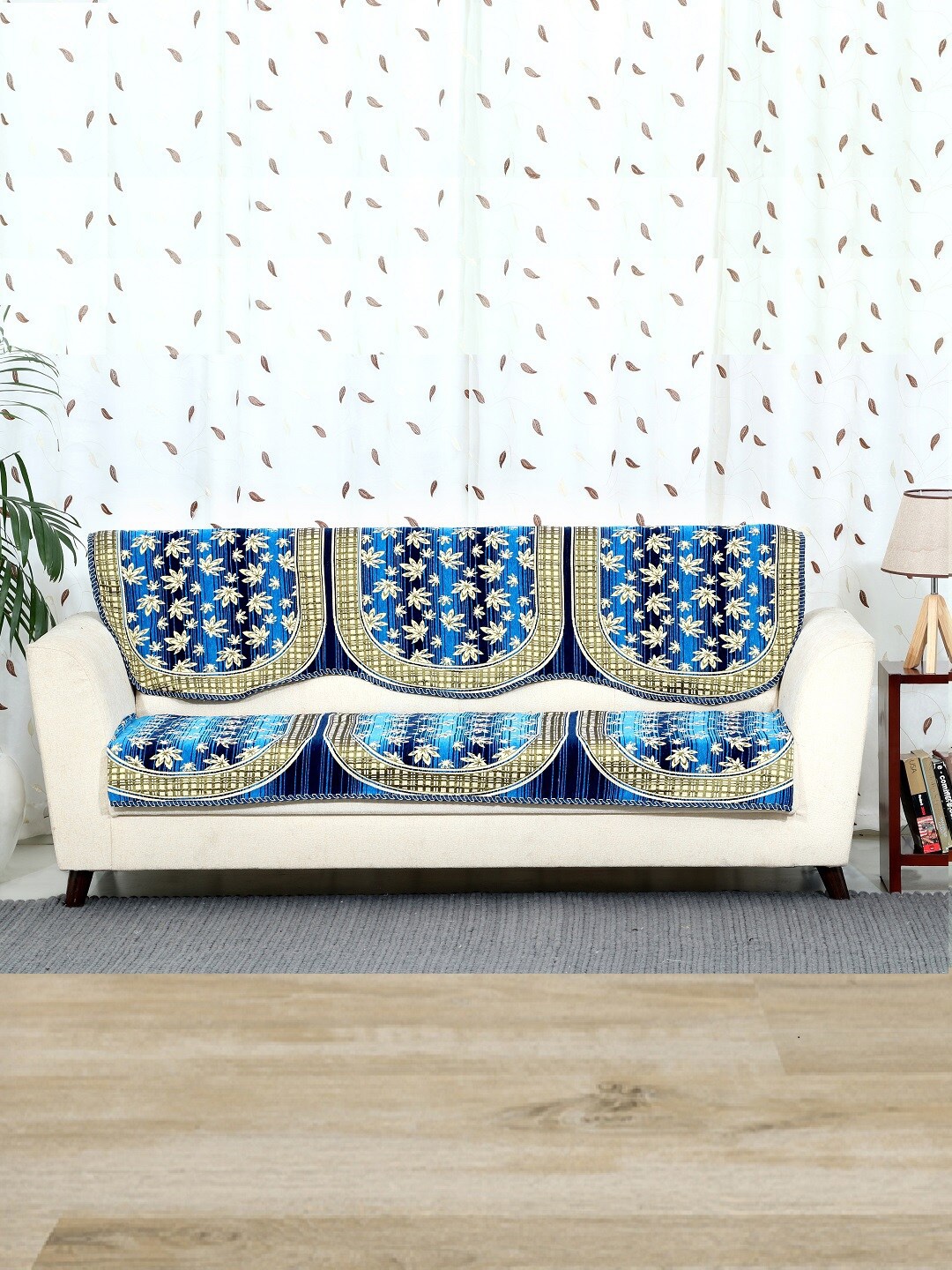 

BELLA TRUE Set Of 6 Blue & Beige Floral Printed Chennile 5-Seater Sofa Cover