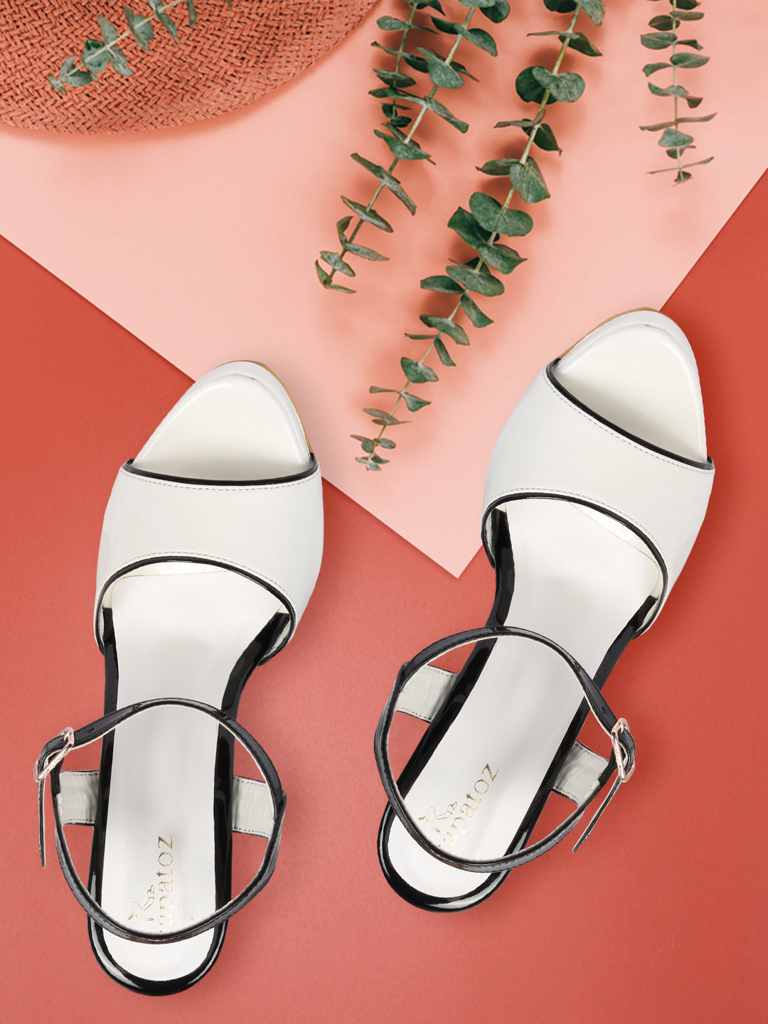 

ZAPATOZ White PU Block Sandals