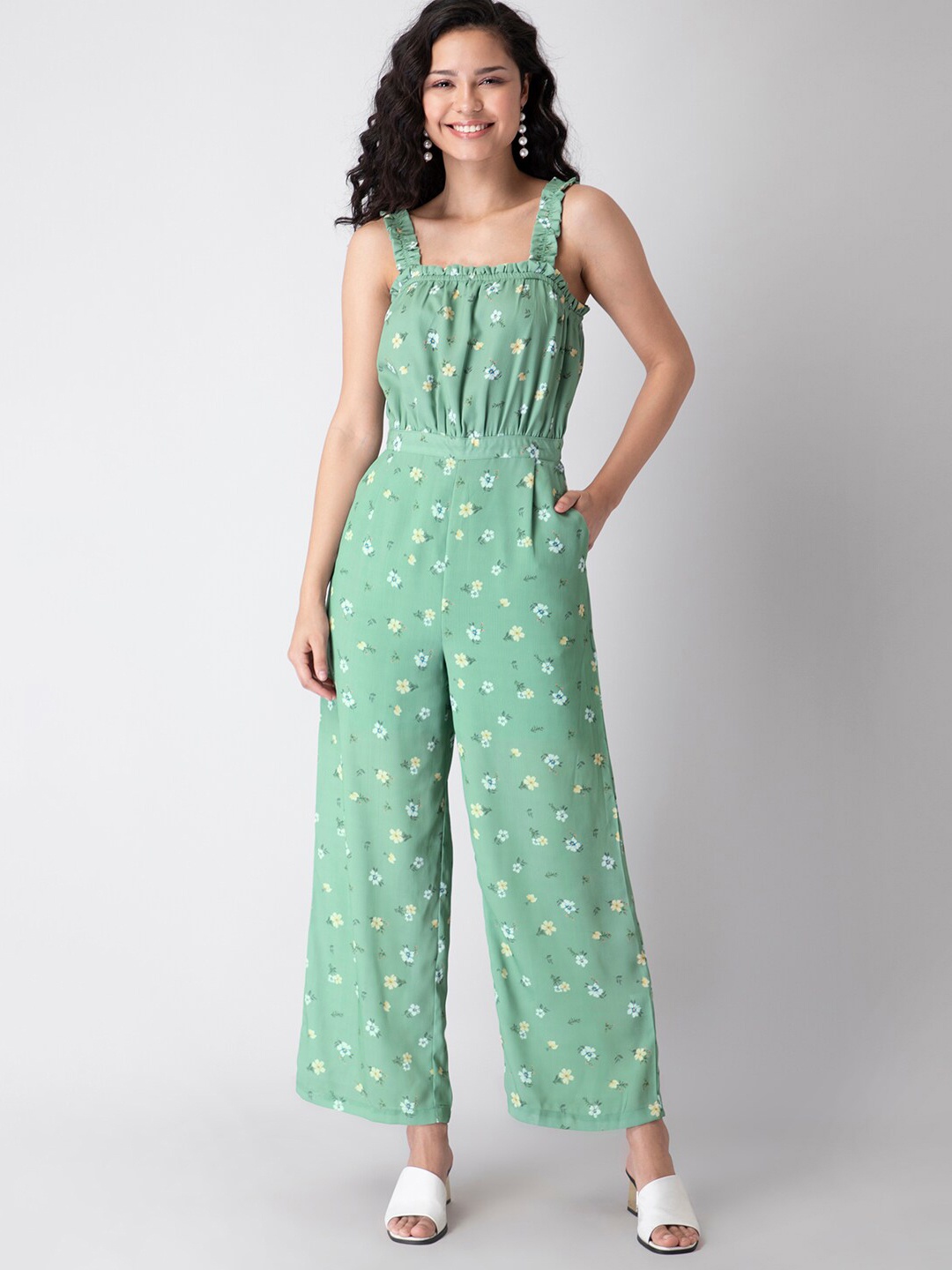 

FabAlley Green Floral Printed Basic Jumpsuit