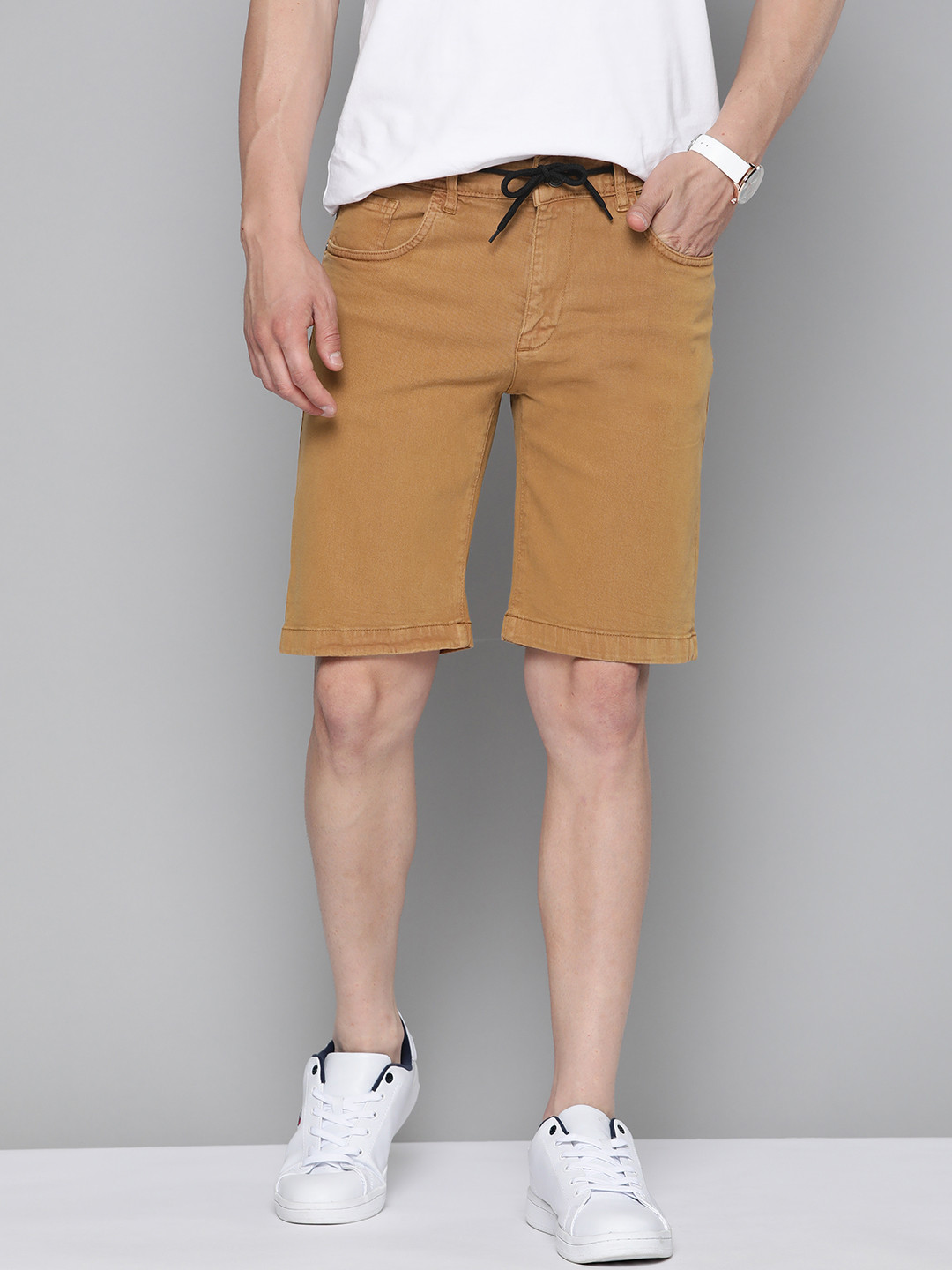 

Mast & Harbour Men Khaki Solid Denim Shorts