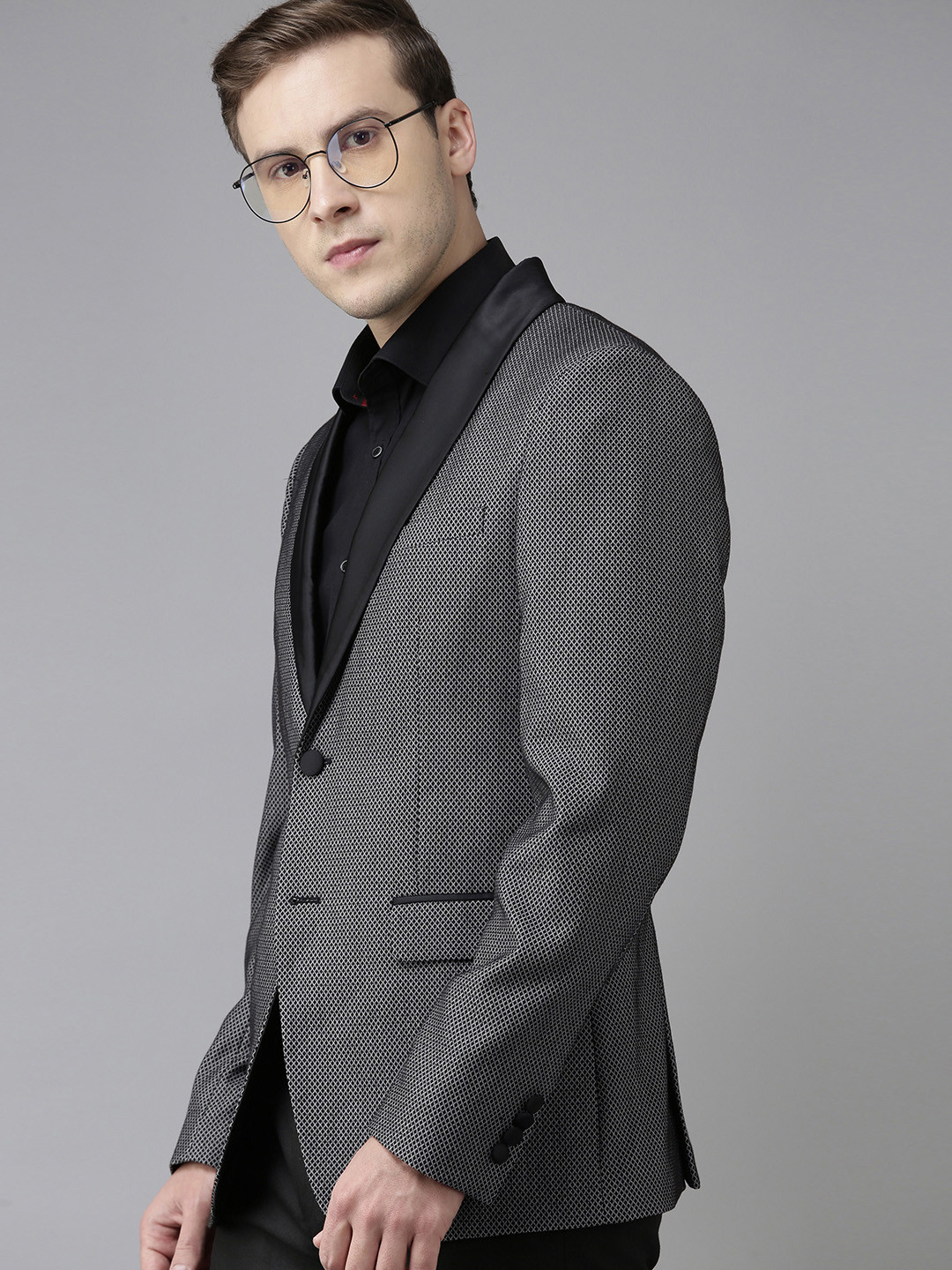 

ARROW Men's Solid Charcoal Blazer