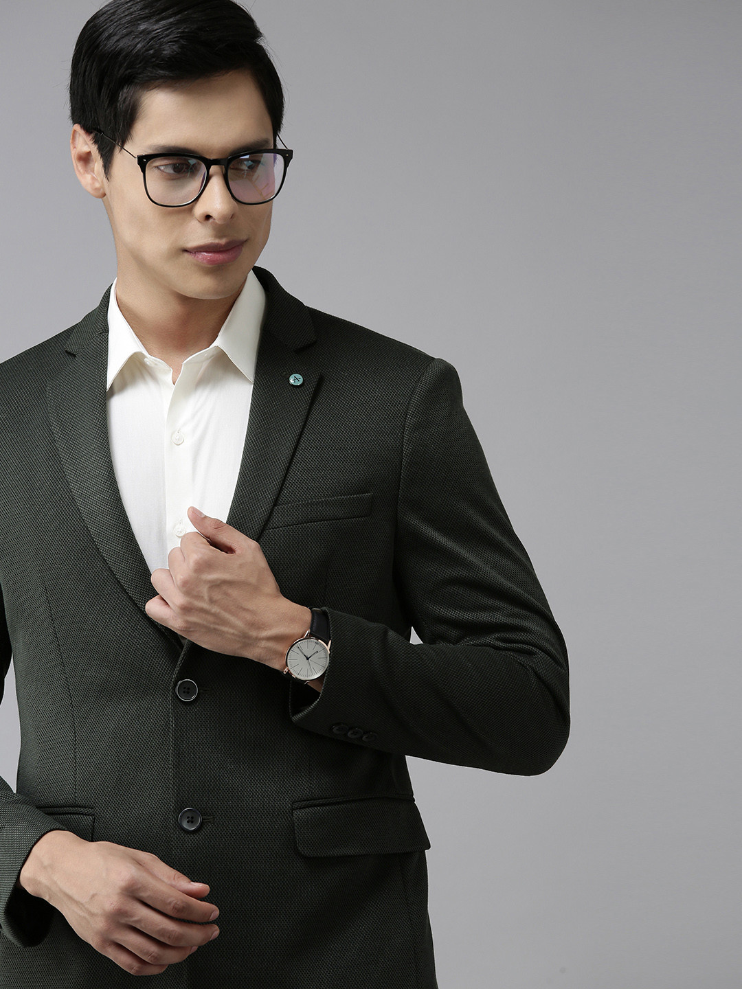 

Arrow New York Men Olive Green Self Design Zero Calorie Fit Single-Breasted Formal Blazer