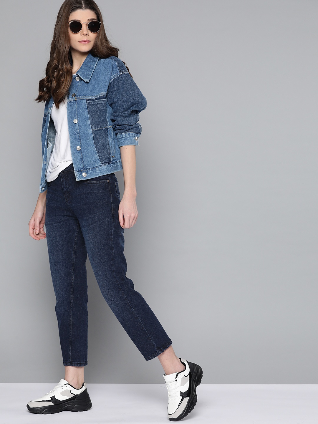

Harvard Women Navy Blue Light Fade Stretchable Jeans
