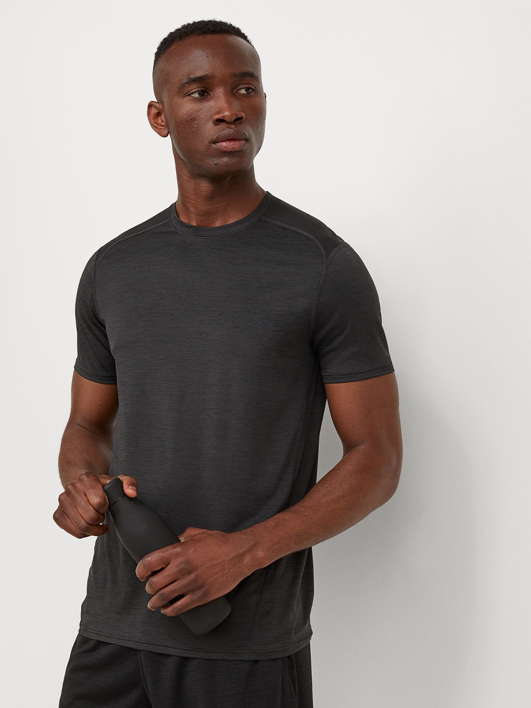 

H&M Men Charcoal Grey Sports Top Muscle Fit