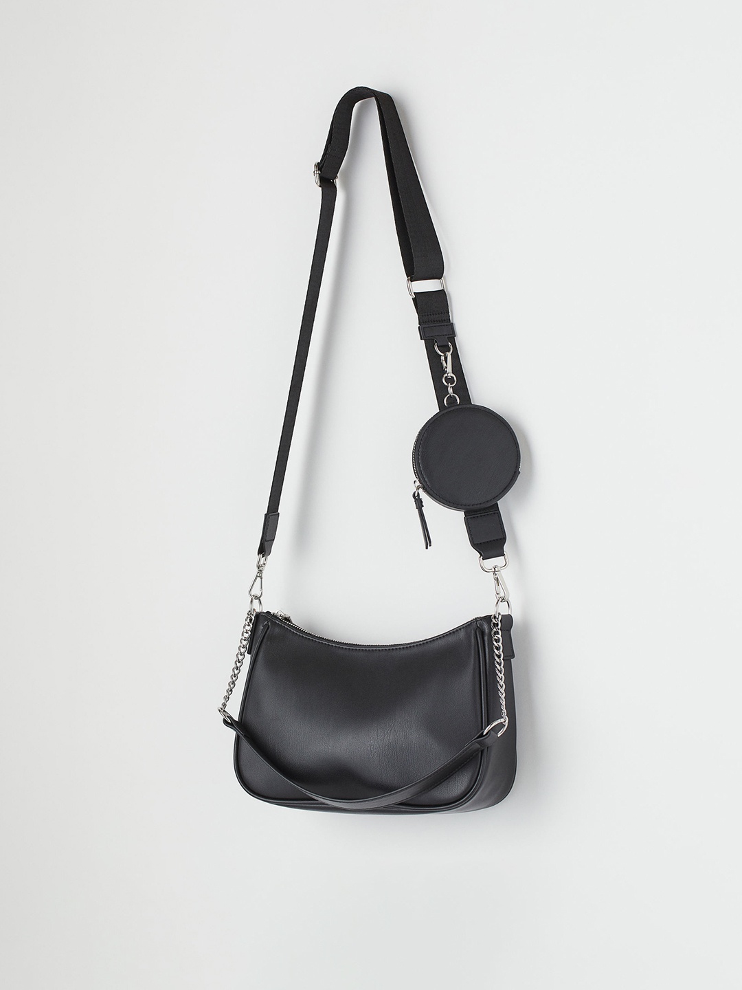 

H&M Women Black Pouched Shoulder Bag