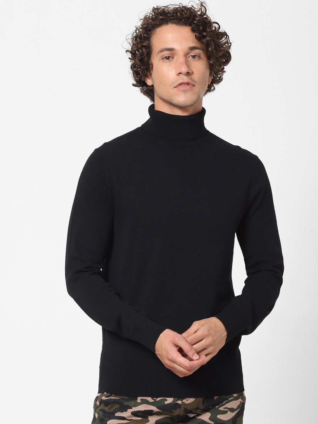 

Celio Men Black Solid