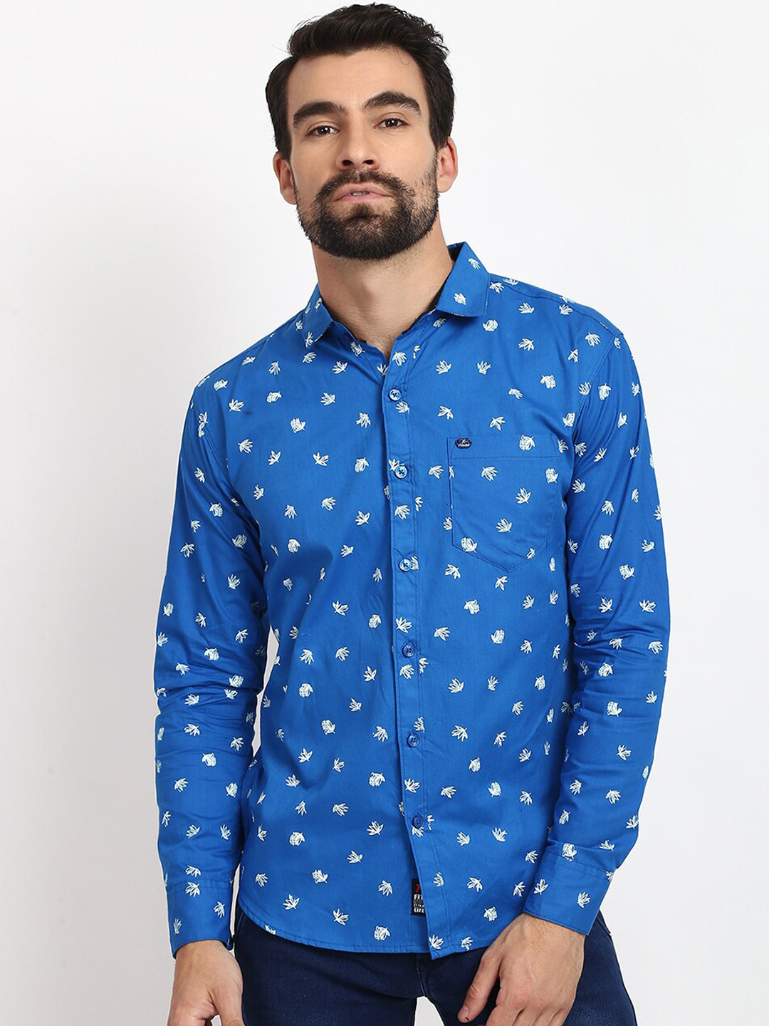 

V2 Value & Variety Men Blue Printed Casual Shirt
