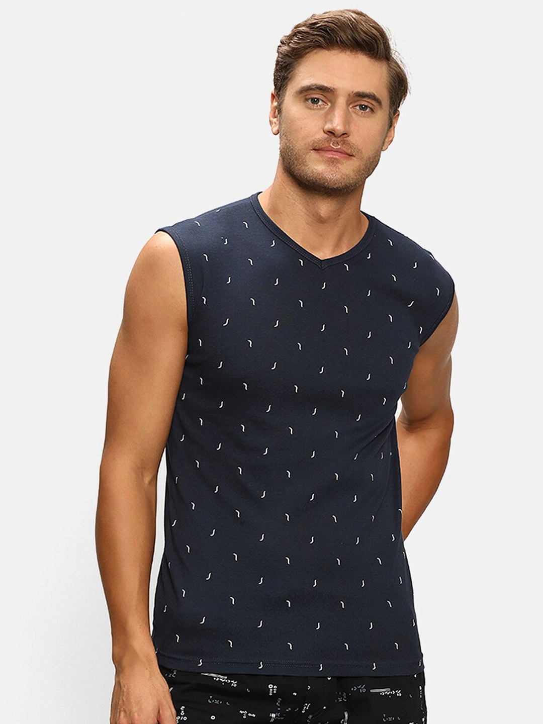 

V2 Value & Variety Men Blue Printed V-Neck T-shirt
