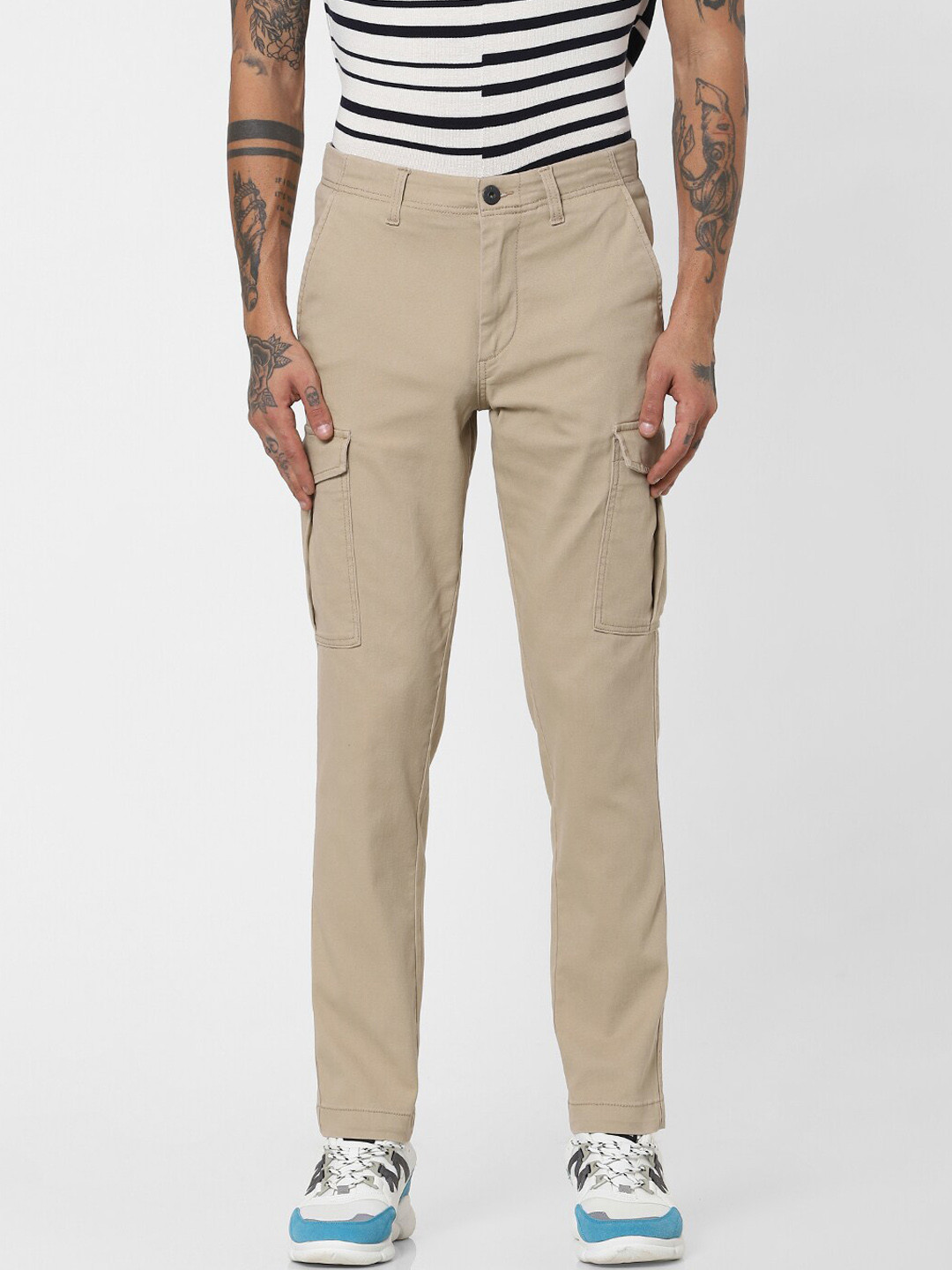 

Jack & Jones Men Beige Cargos Trousers