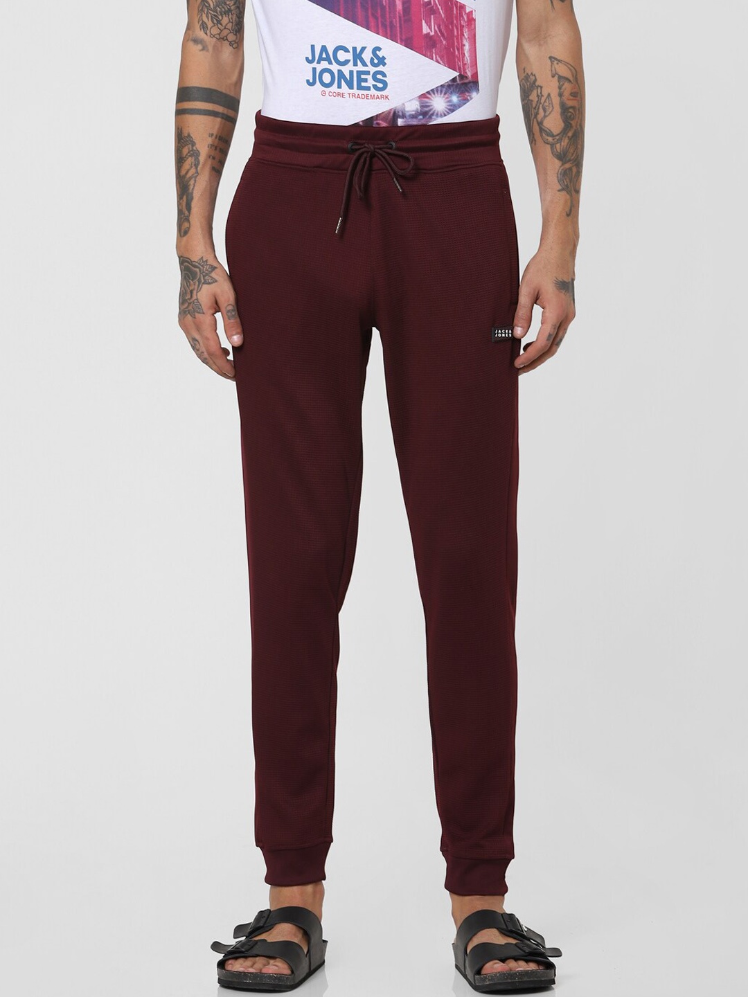 

Jack & Jones Men Maroon Joggers