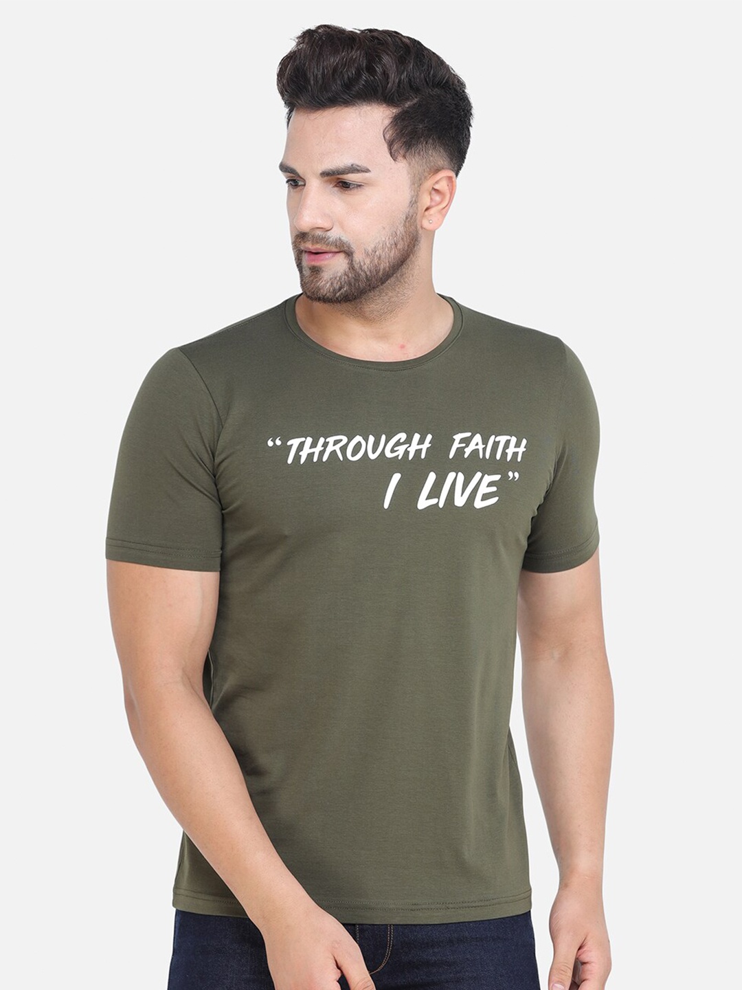 

COLVYNHARRIS JEANS Men Olive Green Typography Printed Slim Fit T-shirt