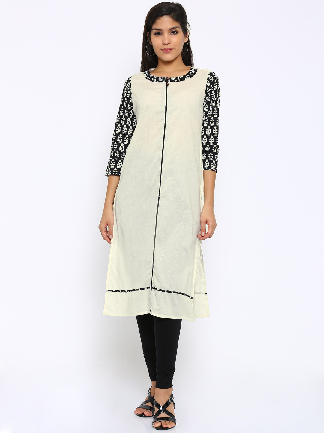 

Vishudh Women Off-White Kurta