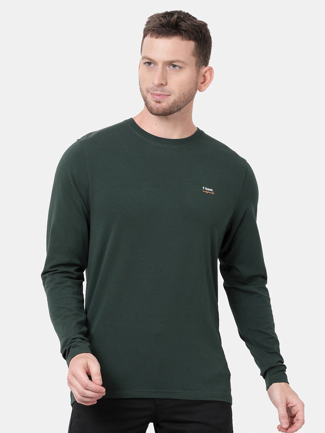 

t-base Men Green T-shirt