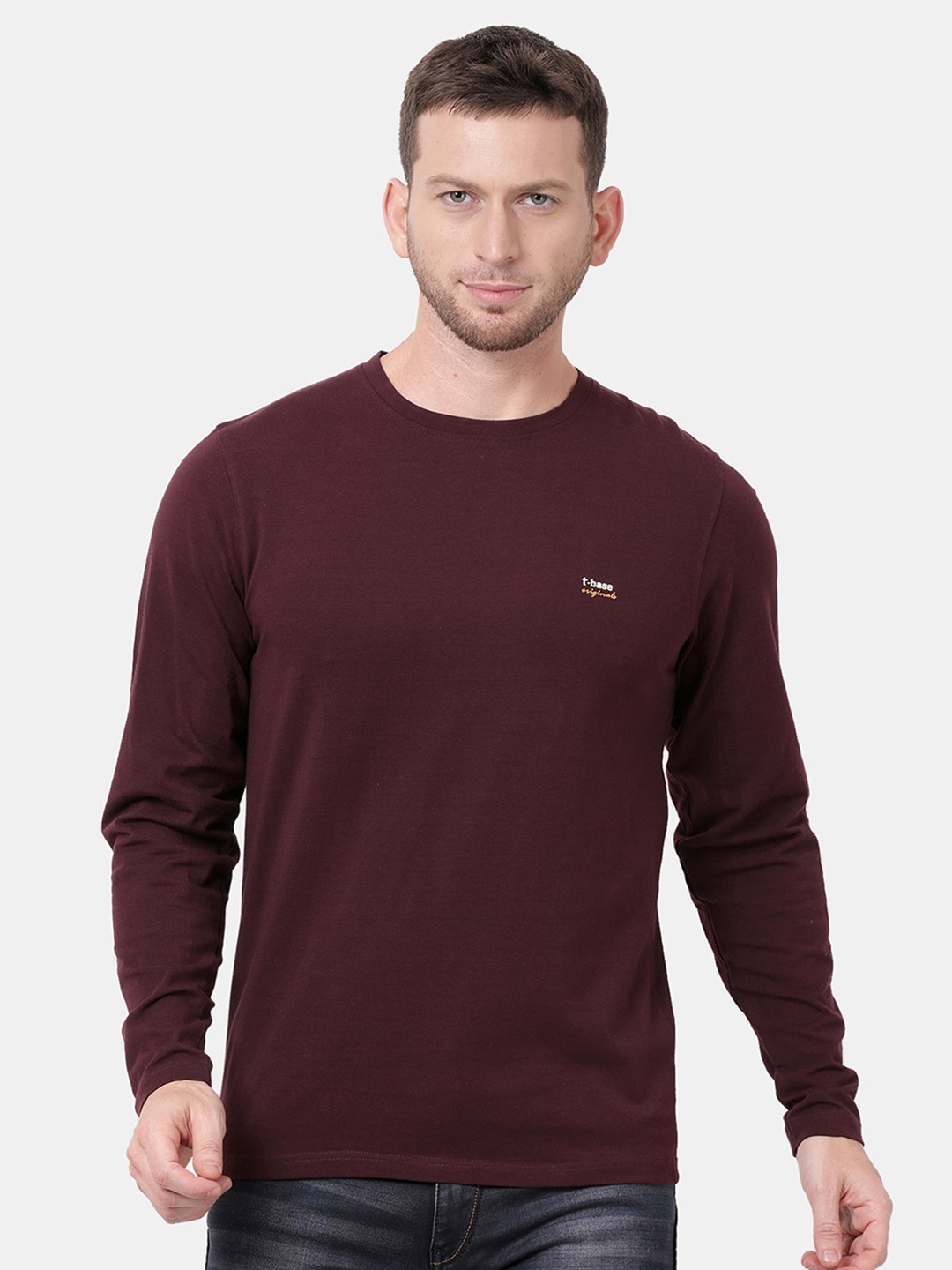 

t-base Men Maroon T-shirt