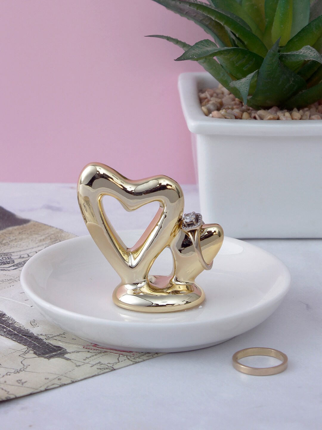 

A Vintage Affair- Home Decor Gold-Toned & White Hearts Trinket Dish