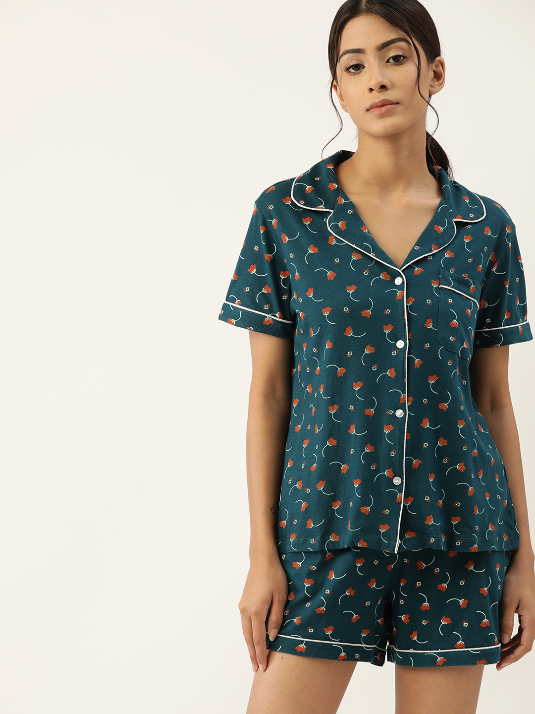 

ETC Women Green Pure Cotton Floral Print Shorts Set
