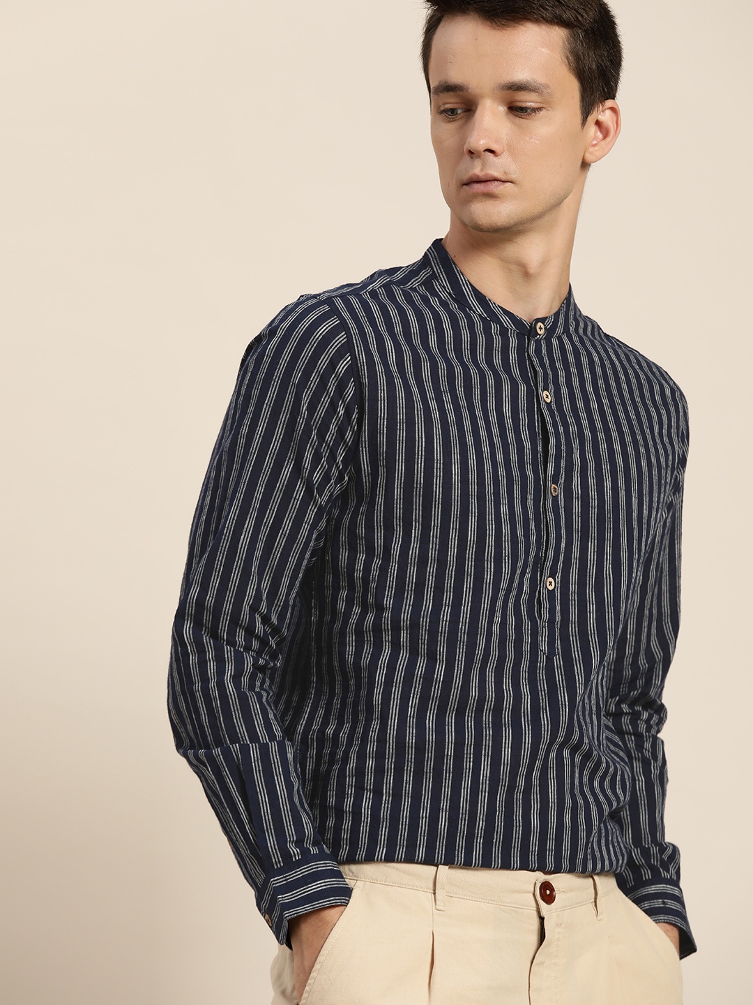

ether Kora Collection Men Navy & Off-White Striped Handloom Shirt, Navy blue