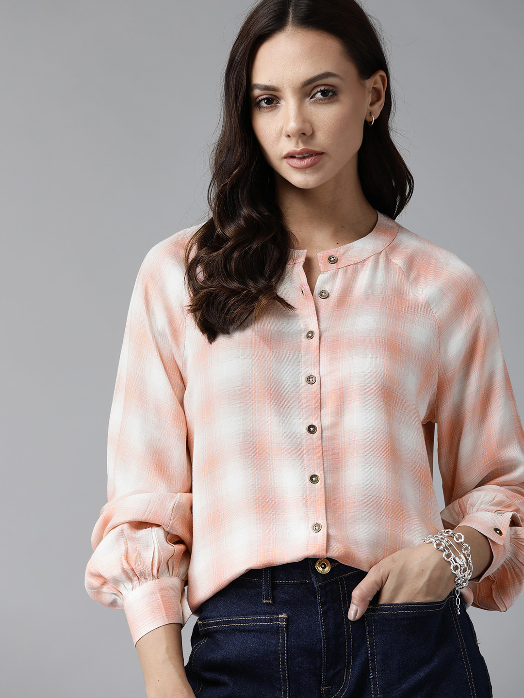 

Roadster Women Peach-Coloured & White Checked Casual Shirt
