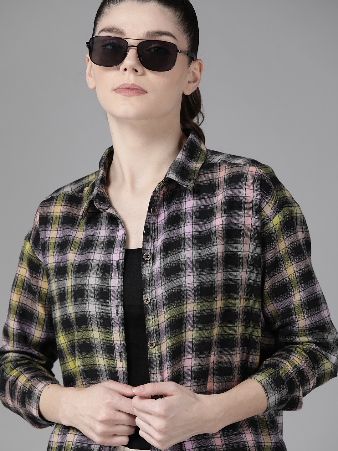 

Roadster Women Black & Yellow Pure Cotton Checked Casual Flannel Shirt