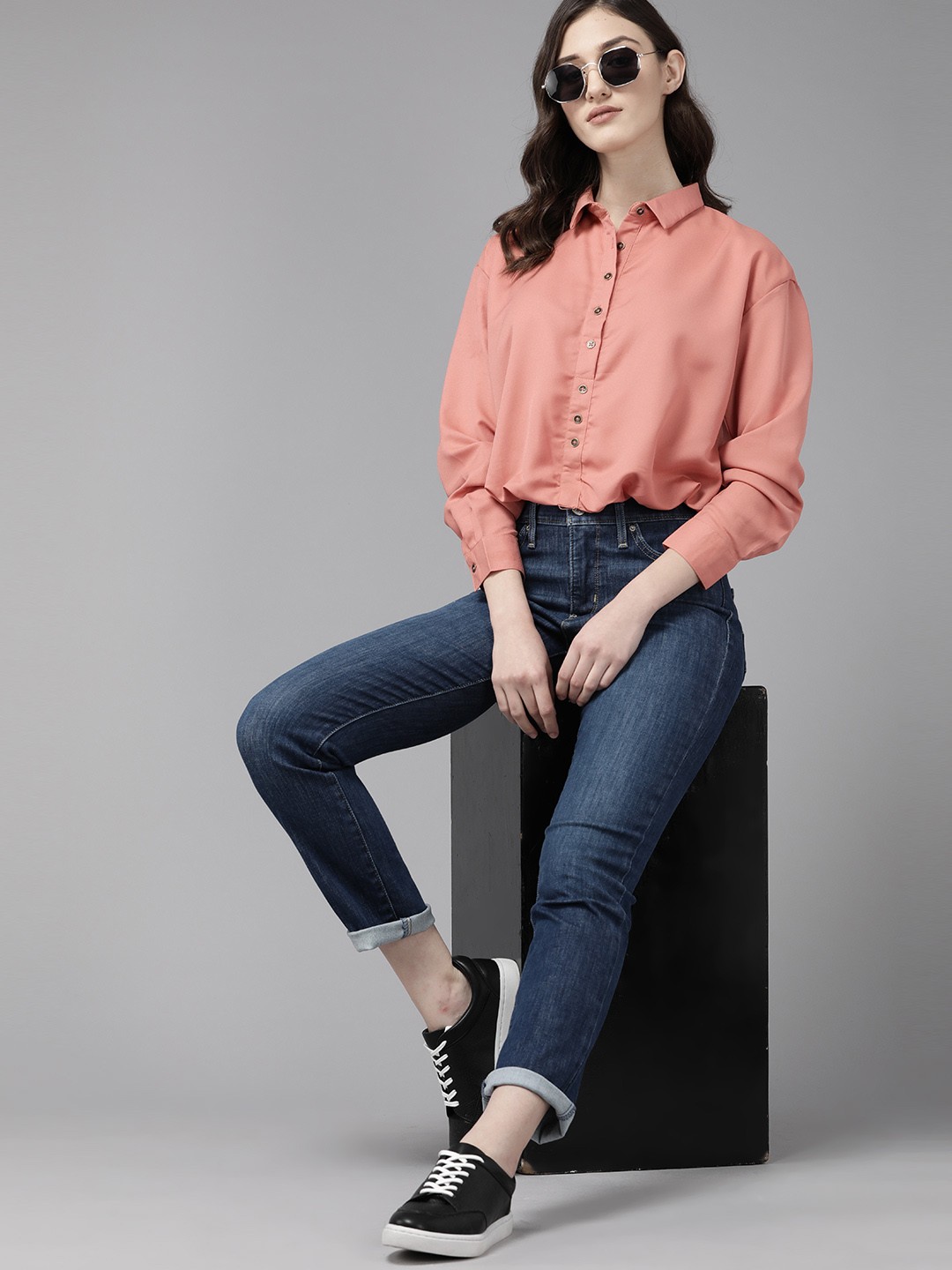 

The Roadster Lifestyle Co. Dusty Pink Shirt Style Crop Top, Rose