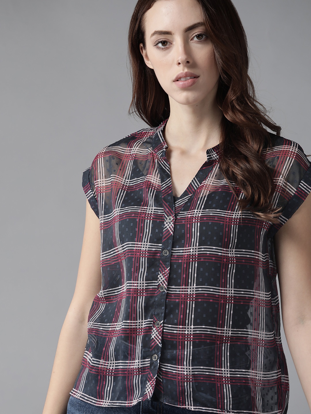 

Roadster Women Navy Blue & Pink Windowpane Checks Semi Sheer Dobby Weave Casual Shirt