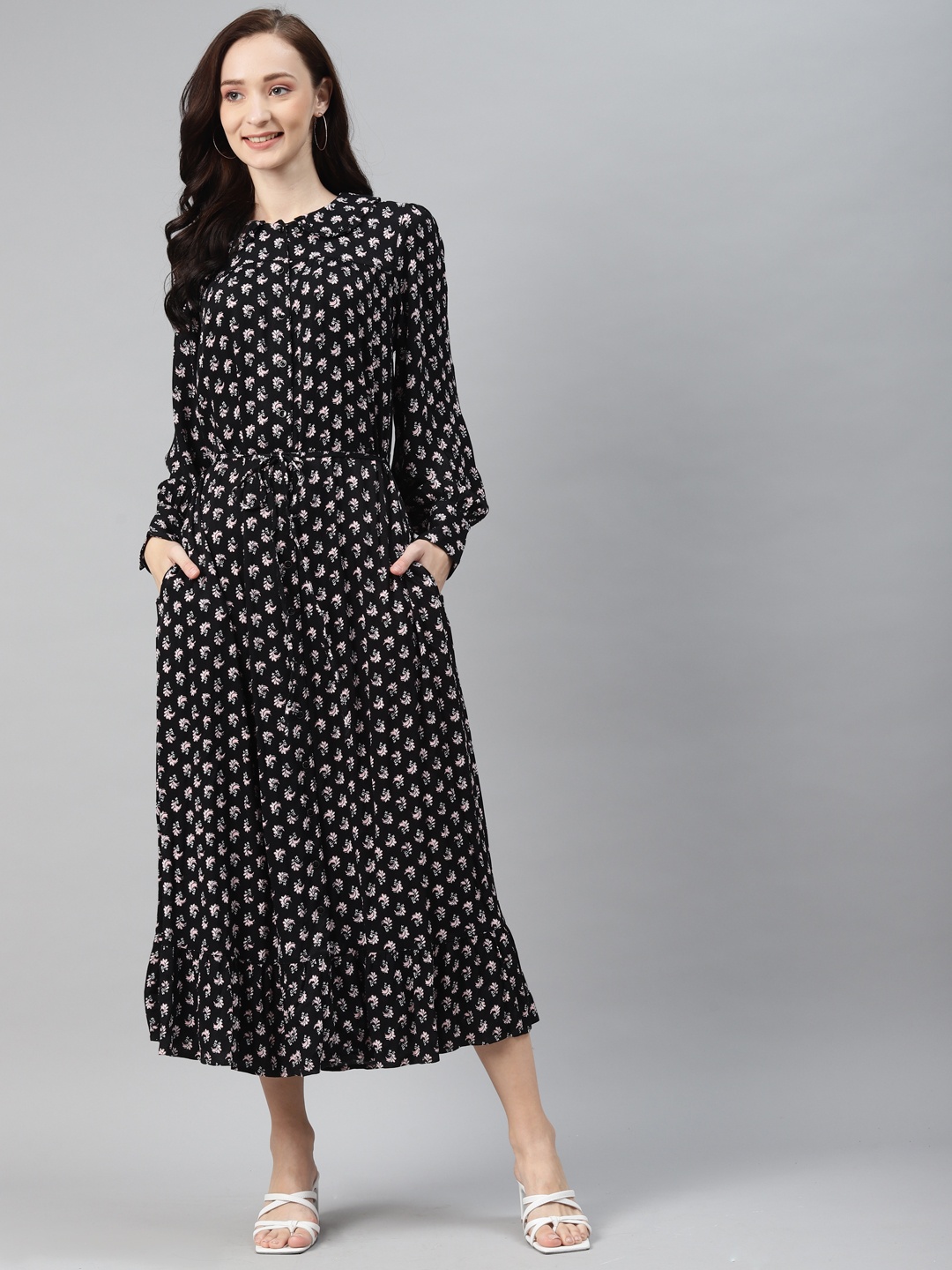 

Marks & Spencer Black & White Floral Print Maxi Dress with Belt