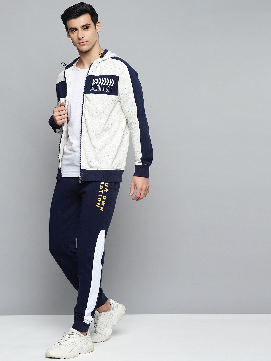 Alcis Men Off-White & Navy Blue Typography Printed Cotton Hooded Sweatshirt