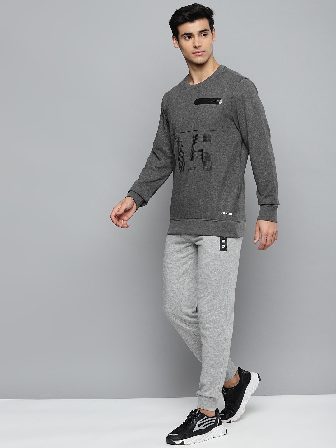 

Alcis Men Charcoal Grey Printed Sweatshirt