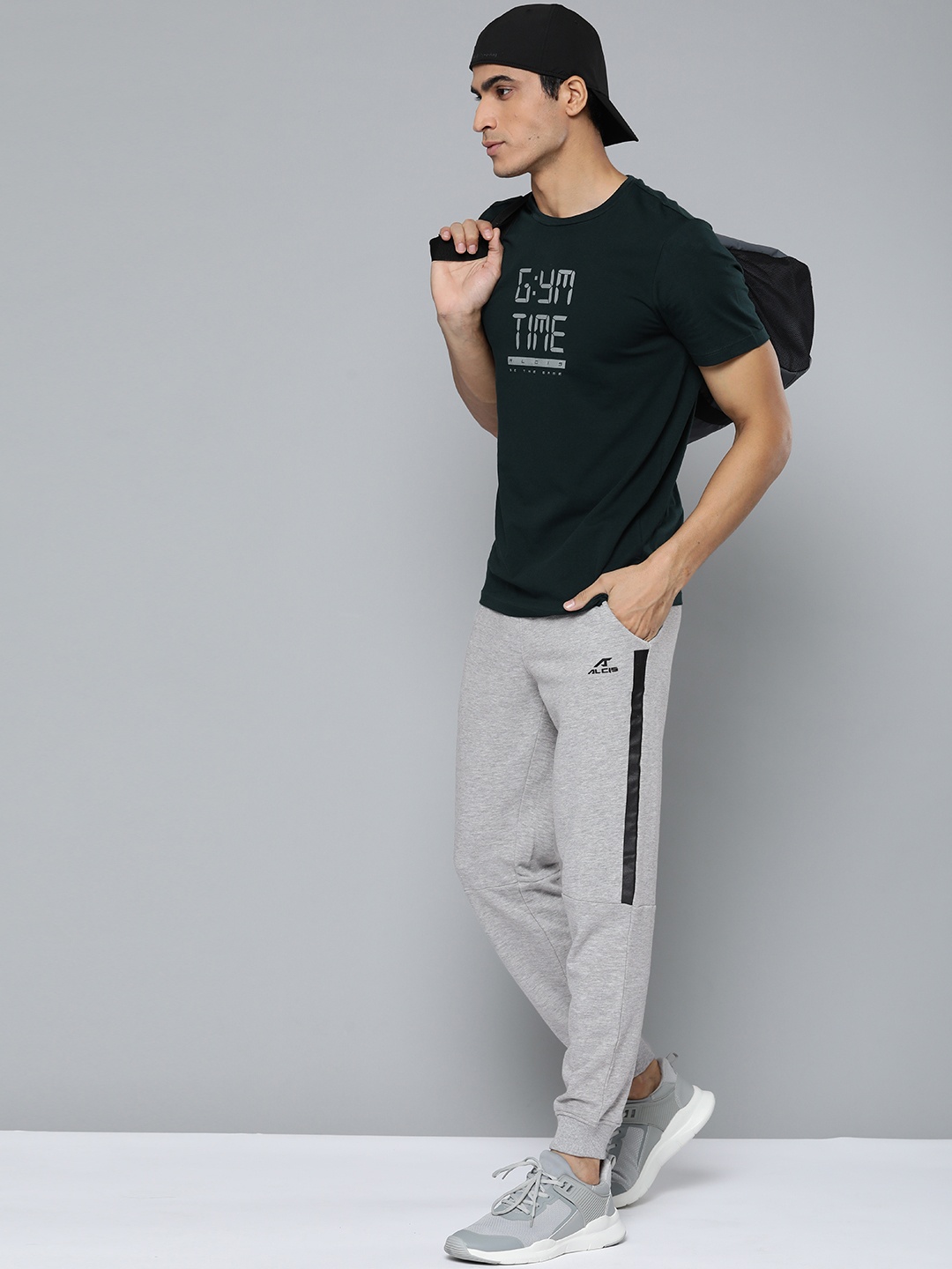 

Alcis Men Grey Melange Typography Printed Track Pants