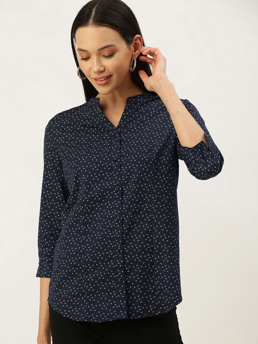 

IVOC Women Navy Blue Slim Fit Opaque Printed Casual Shirt