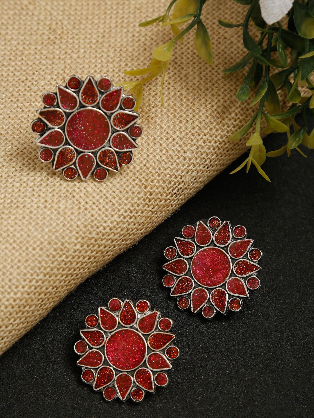 

NEUDIS Oxidised Silver-Plated Red Enameled Jewellery Set