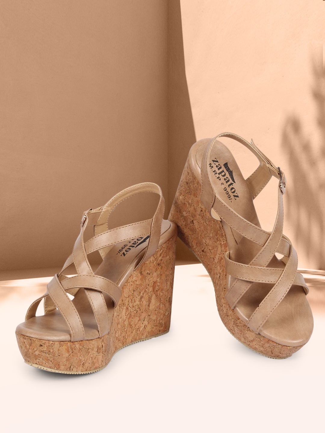 

ZAPATOZ Beige Wedge Heels with Buckles