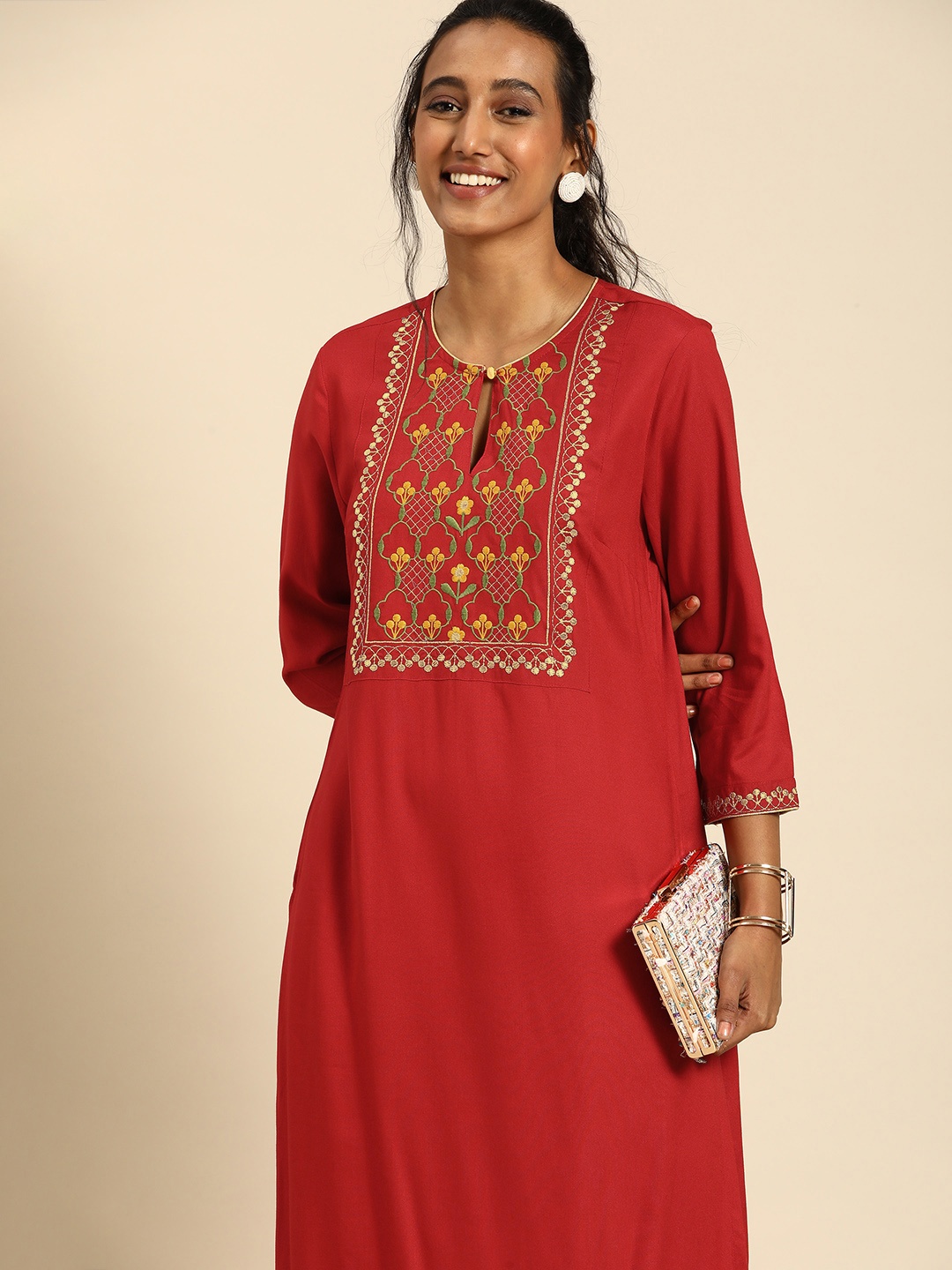 

all about you Women Red Ethnic Motifs Yoke Design Regular Thread Work Kurta with Trousers