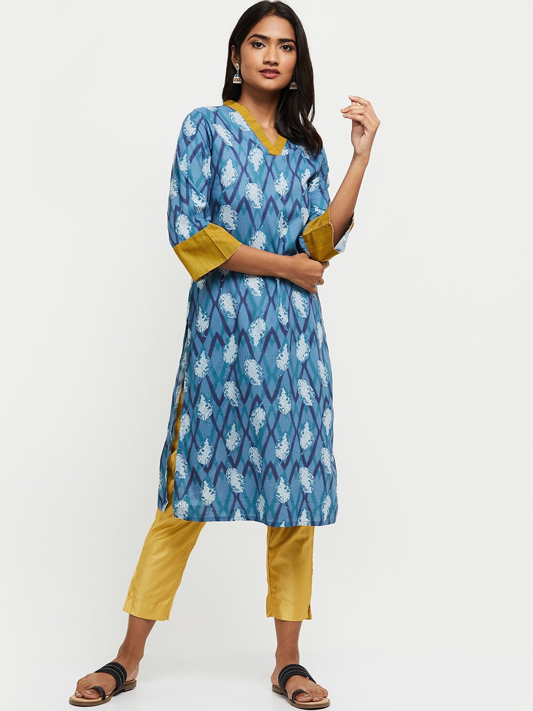 

max Women Blue Geometric Printed Kurta