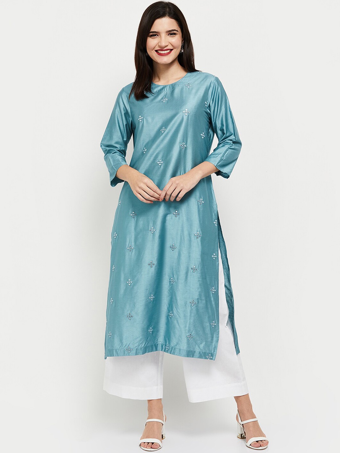 

max Women Blue Geometric Embellished Mirror Work Kurta
