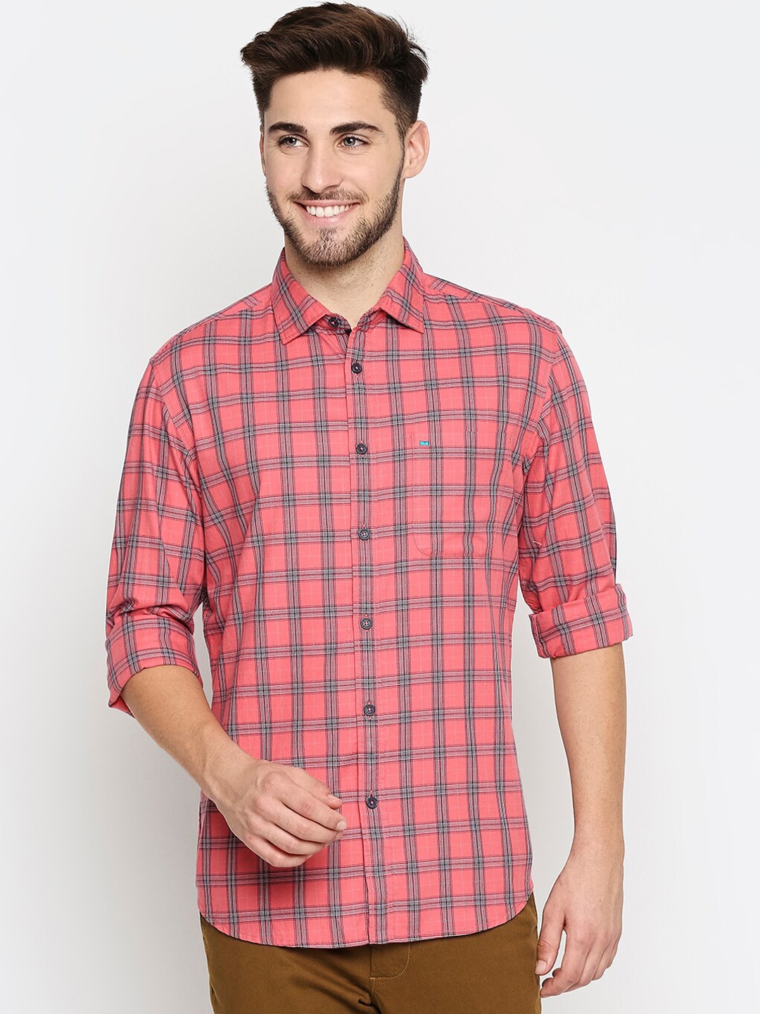 

Basics Men Pink Pure Cotton Slim Fit Checked Casual Shirt