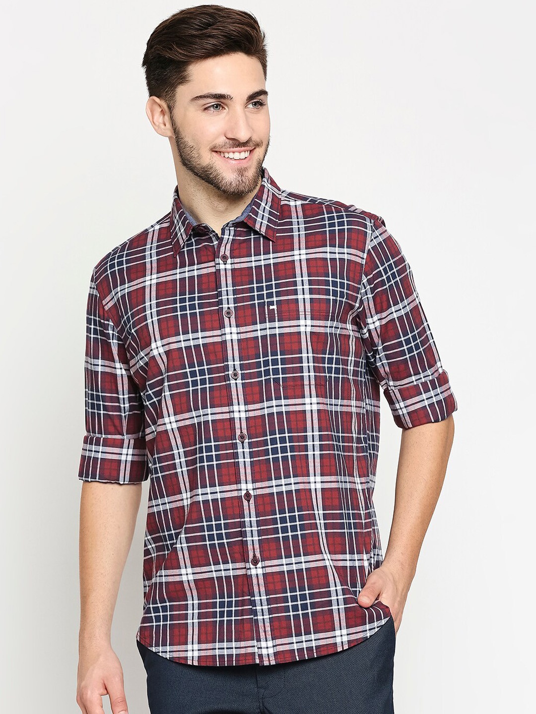 

Basics Men Maroon Pure Cotton Slim Fit Tartan Checked Casual Shirt