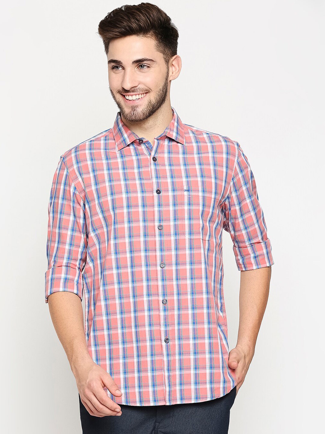 

Basics Men Pink & Blue Pure Cotton Slim Fit Checked Casual Shirt