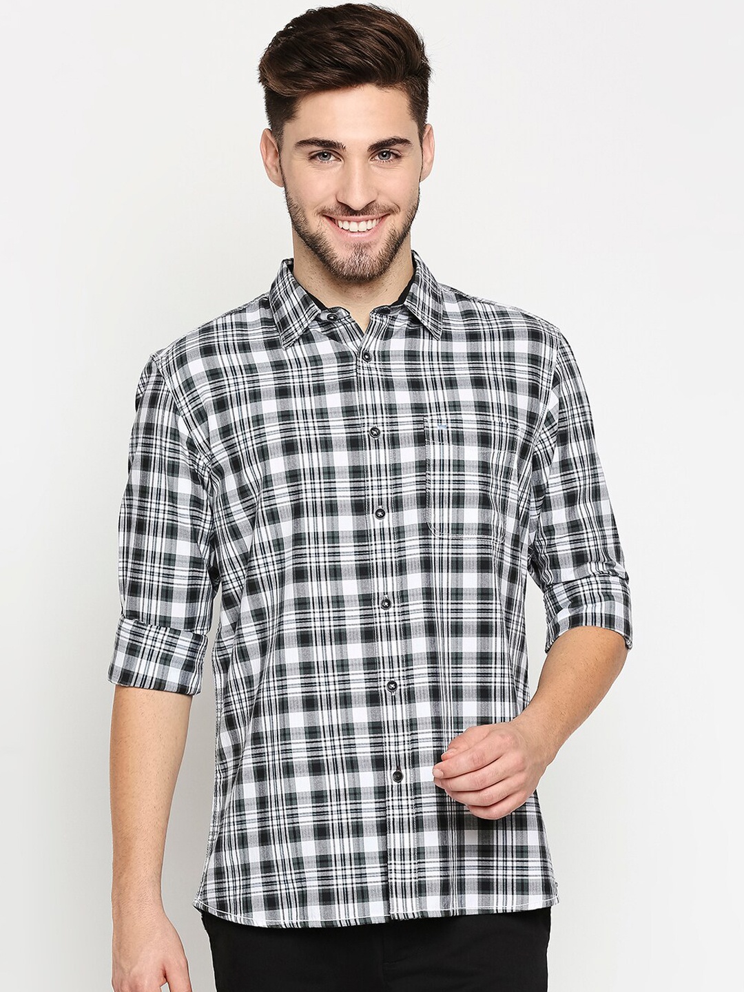 

Basics Men Grey & White Pure Cotton Slim Fit Tartan Checked Casual Shirt