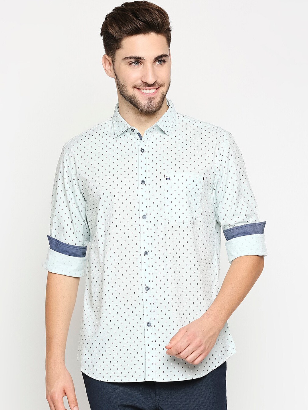 

Basics Men Green Pure Cotton Slim Fit Printed Casual Shirt