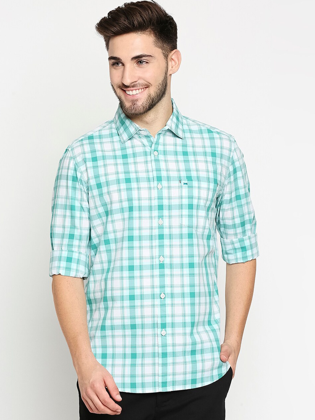 

Basics Men Green & White Pure Cotton Slim Fit Tartan Checks Checked Casual Shirt