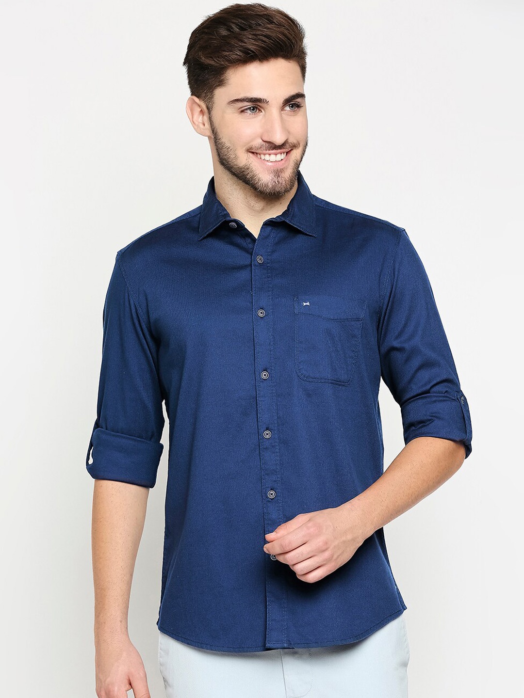 

Basics Men Blue Slim Fit Solid Casual Shirt