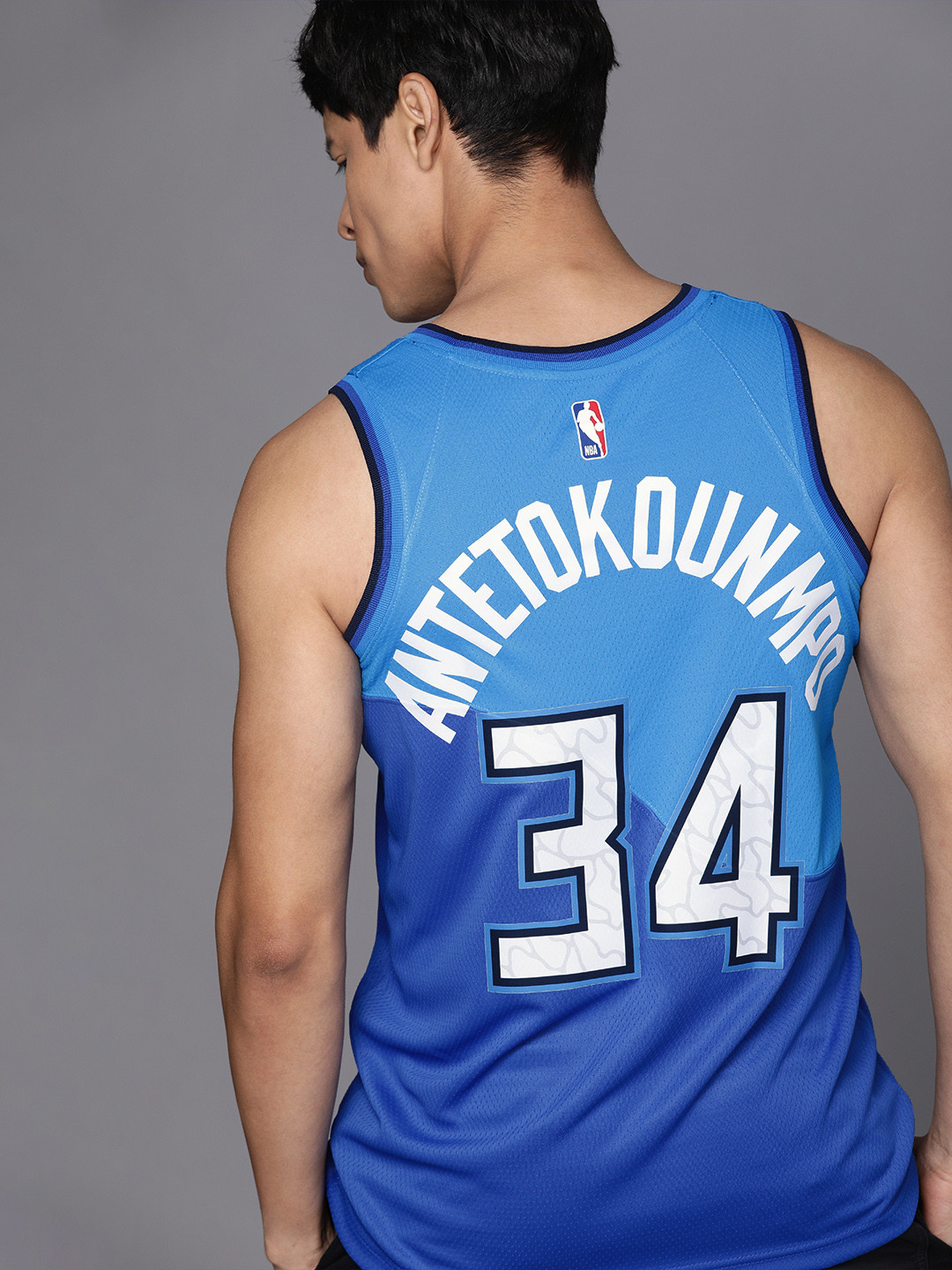 

Nike Men Blue & White Printed Standard Fit T-shirt