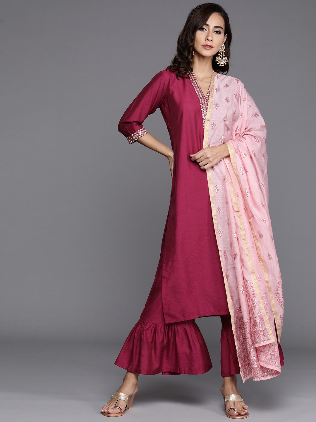 

Libas Women Magenta & Pink Chanderi Silk Regular Thread Work Kurta with Palazzos & Dupatta