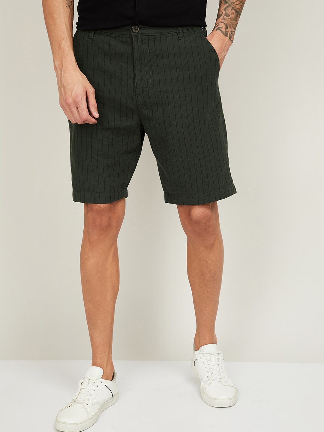 

Denimize by Fame Forever Men Olive Green Striped Mid-Rise Regular Shorts