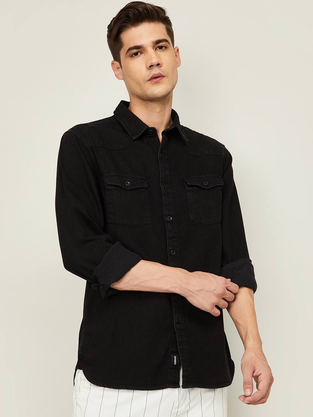 

Denimize by Fame Forever Men Black Regular Fit Solid Casual Shirt