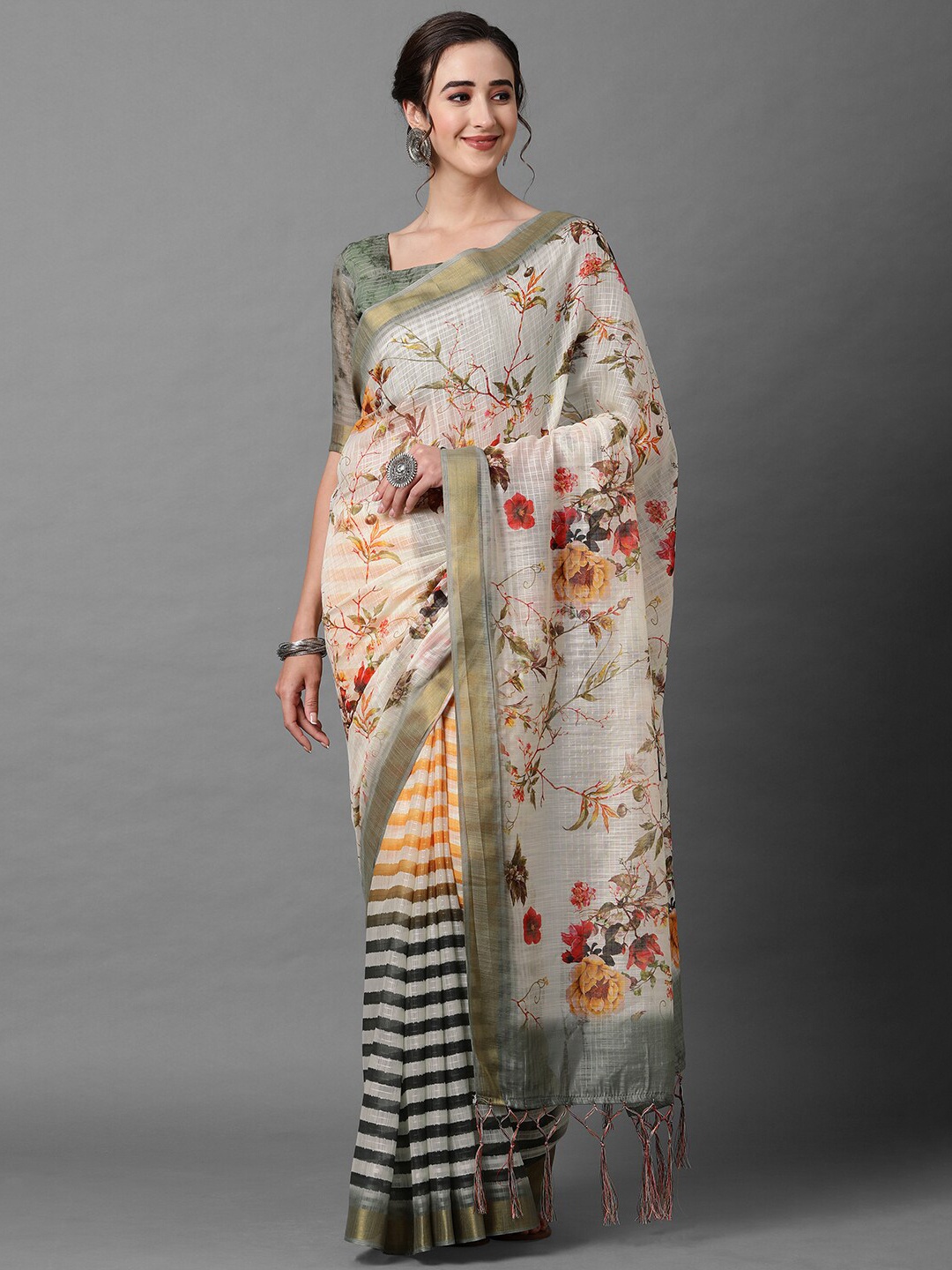

Mitera Off White & Black Floral Zari Linen Blend Saree