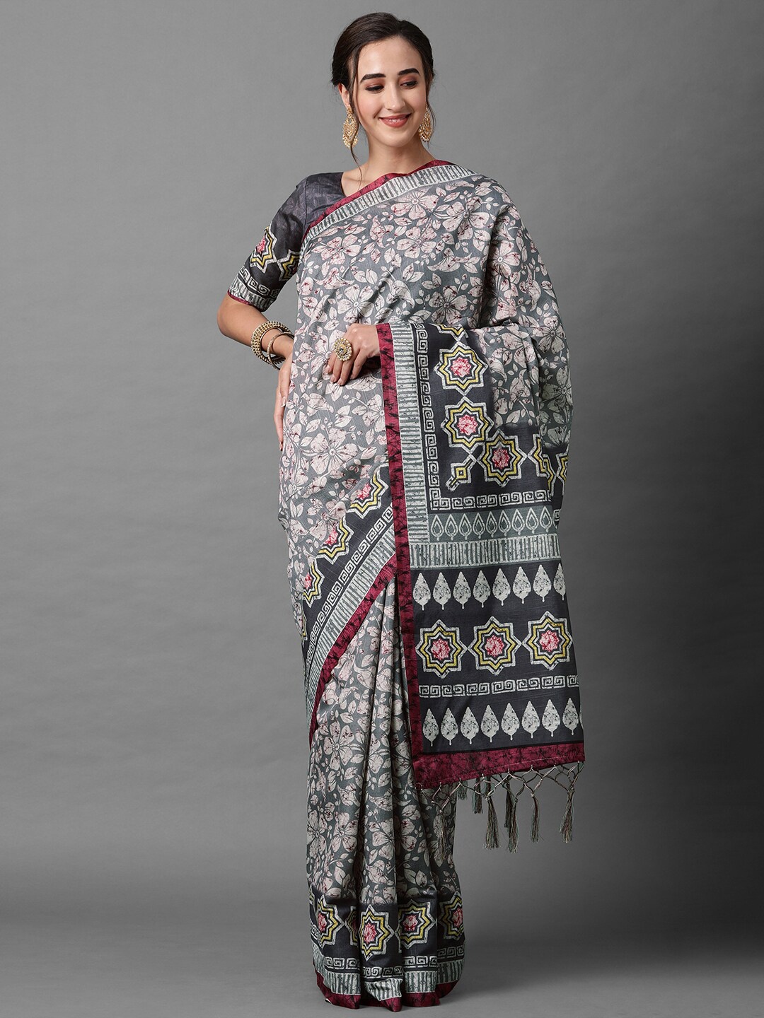 

Mitera Grey & Yellow Floral Silk Blend Saree