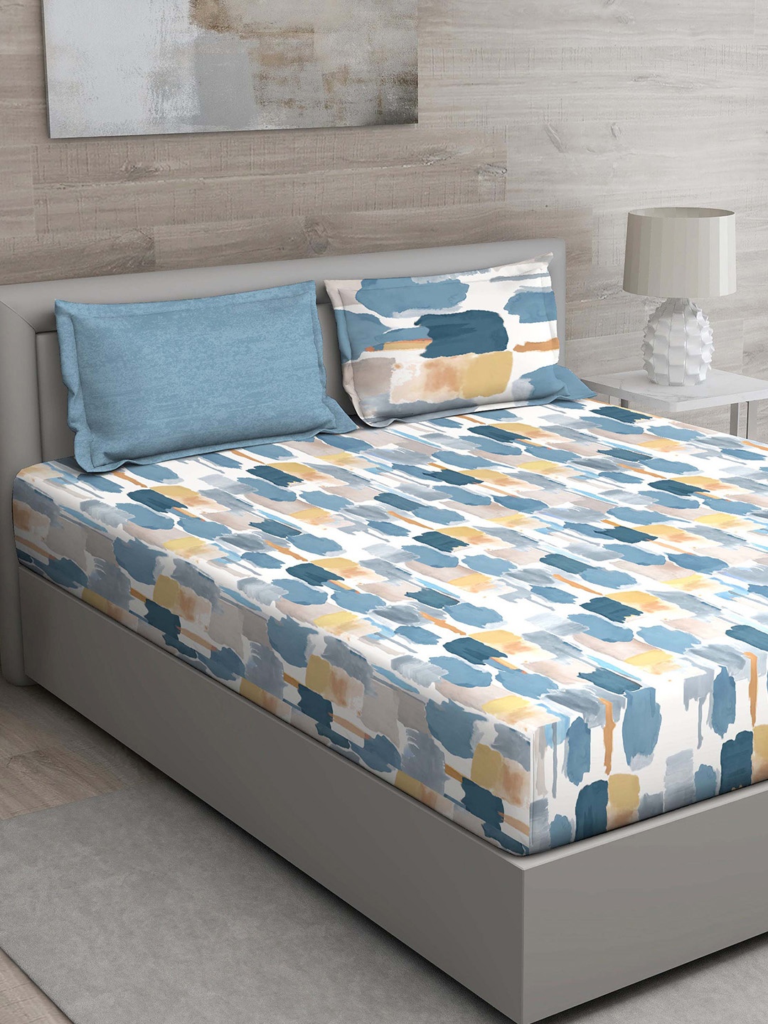 

GM Blue & Grey 144 TC King Bedsheet with 2 Pillow Covers