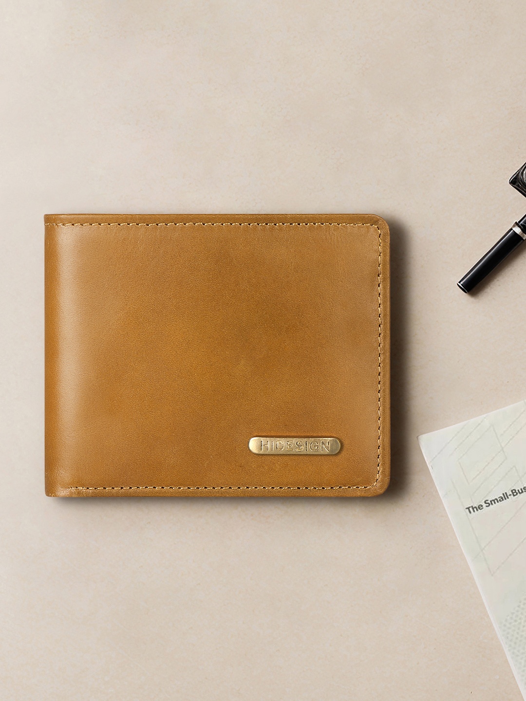 

Hidesign Men Tan Brown Leather Two Fold Wallet